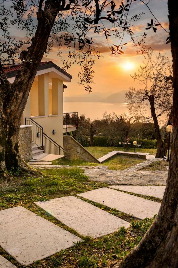 Maison Balu Villa Torri Del Benaco Exteriör bild